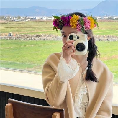 蓬门碧玉红颜泪